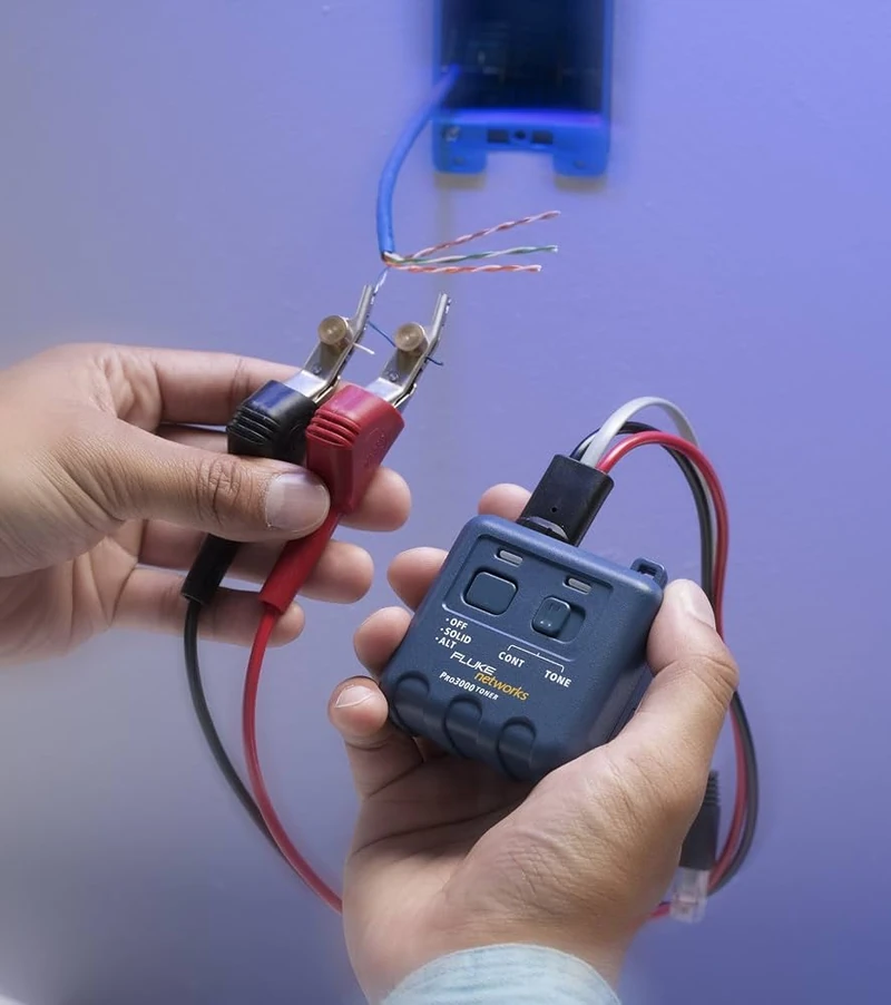 Traceur de câbles Fluke Pro3000 : trouver une gaine