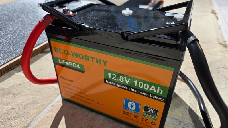Batterie LiFePO4 ECO-WORTHY 12V 100 Ah : avis