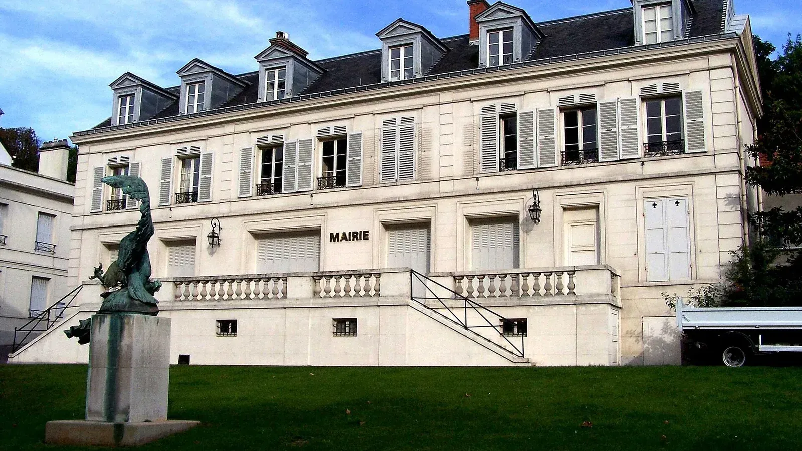 Hôtel de ville de Bougival