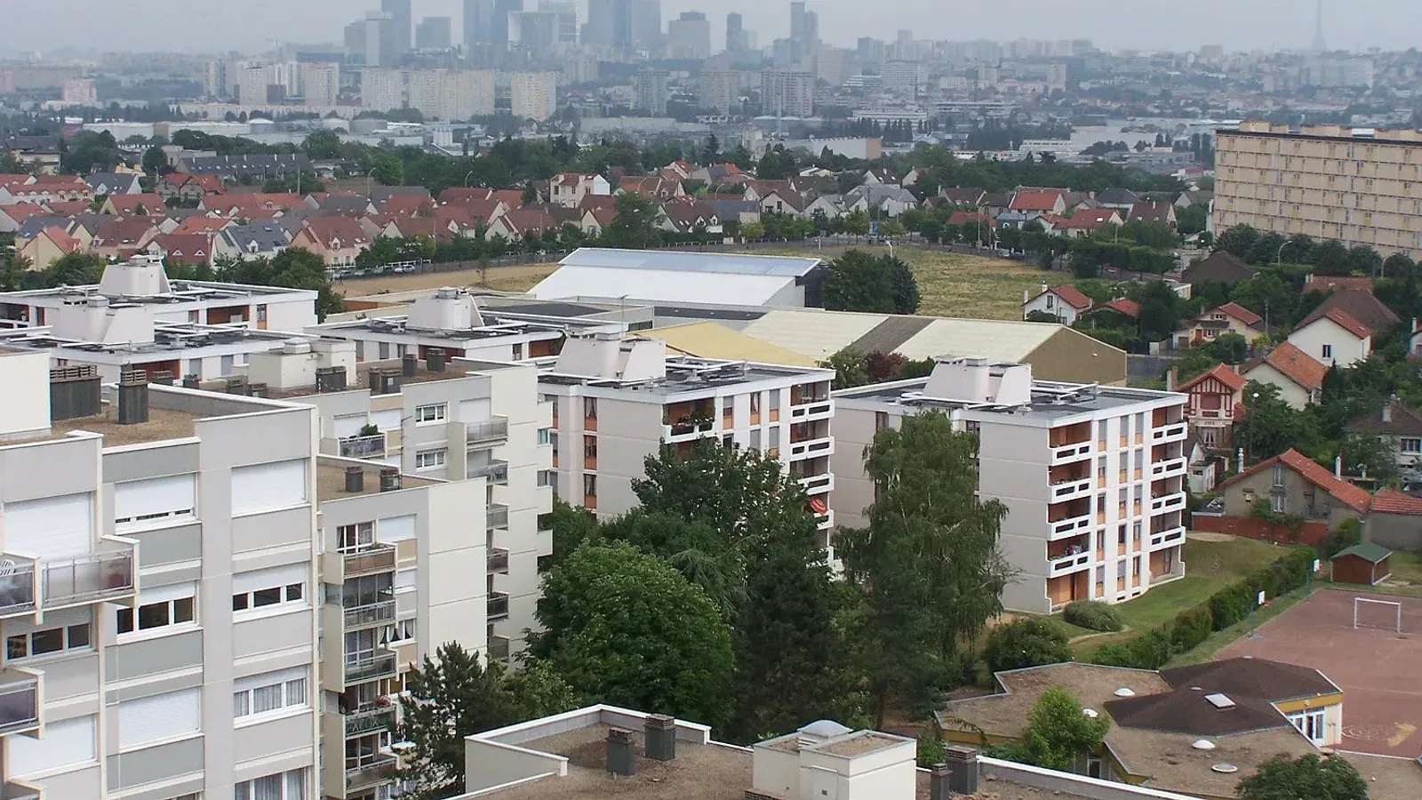 Vue depuis les hauteurs de Chatou vers Paris