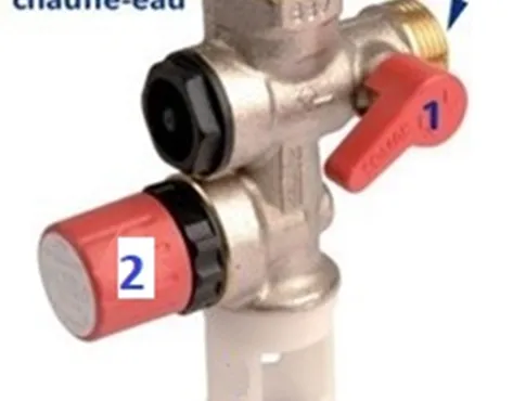 Pression d’eau faible maison : causes et solutions