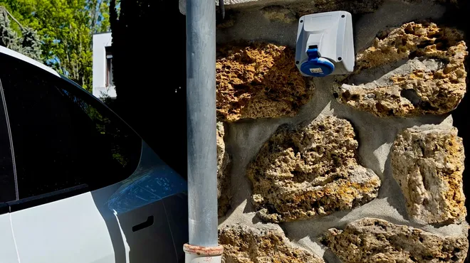 Borne Hager ou Legrand : laquelle choisir à la maison ?