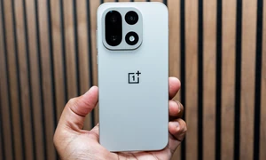OnePlus 15 avis : autonomie, chauffe, photo et 5G