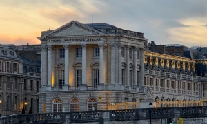 Éclairage à Versailles : normes et pose