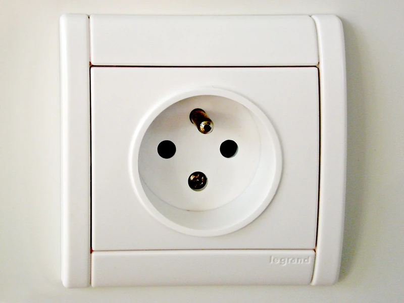 Prise électrique Belgique type E norme