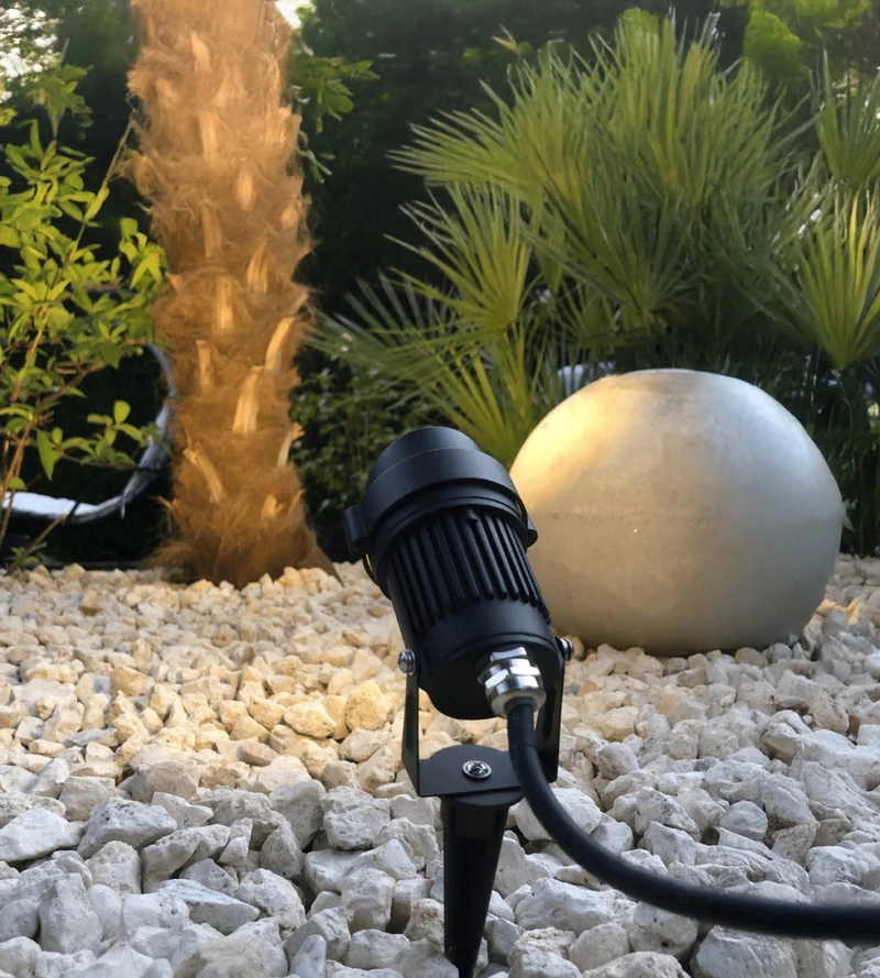 Spot extérieur : choisir et brancher
