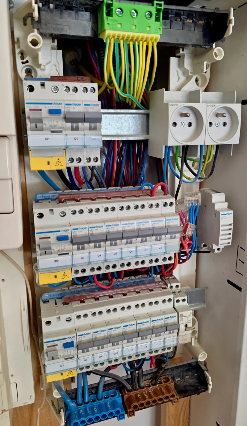 Électricité appartement neuf : guide des normes et conseils