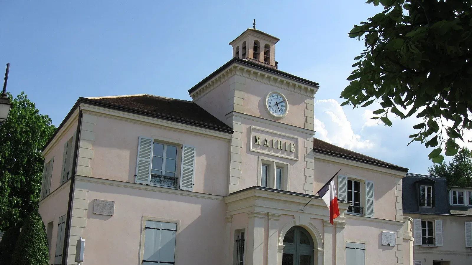 Hôtel de ville de Marnes-la-Coquette