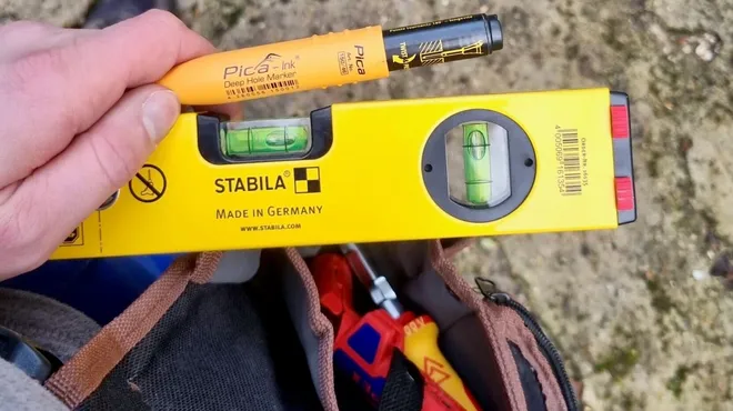 Pica Ink 15046 vs Pica Dry : avis des deux marqueurs de chantier
