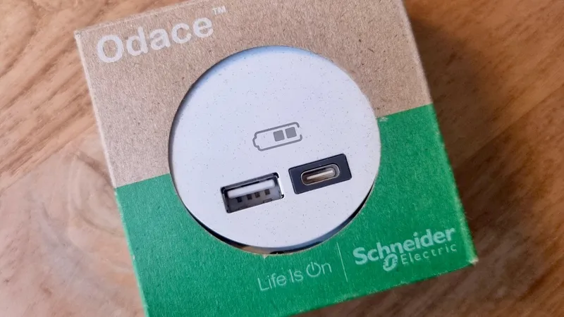 Prises USB-C et prises connectées : comparatif