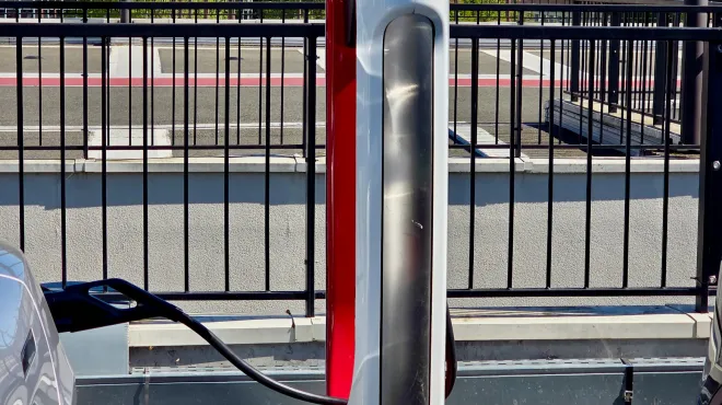 Borne recharge Tesla : guide complet