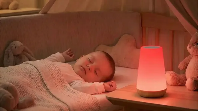 Lumière pour dormir bébé : LED, couleurs et veilleuses