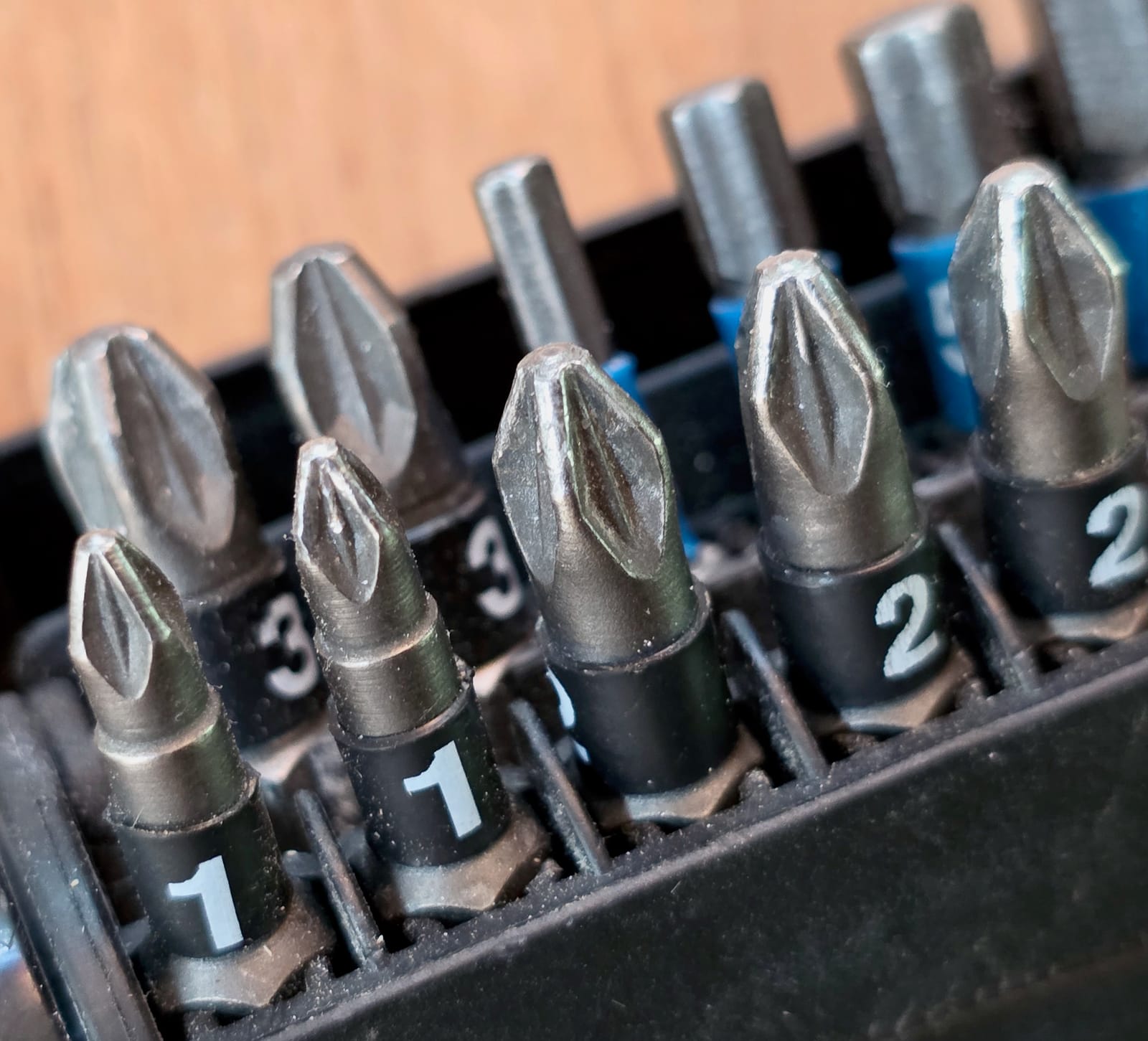 Gros plan sur les embouts Pozidriv de la boîte Wera Bit-Check
