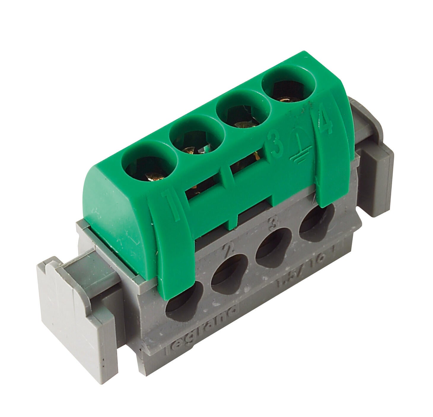 Gros plan sur un bornier de raccordement électrique gris avec un capot vert comportant quatre orifices et le symbole de la terre.
