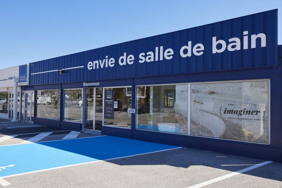 Showroom Envie de salle de bain, le réseau de salles d'exposition de Cedeo