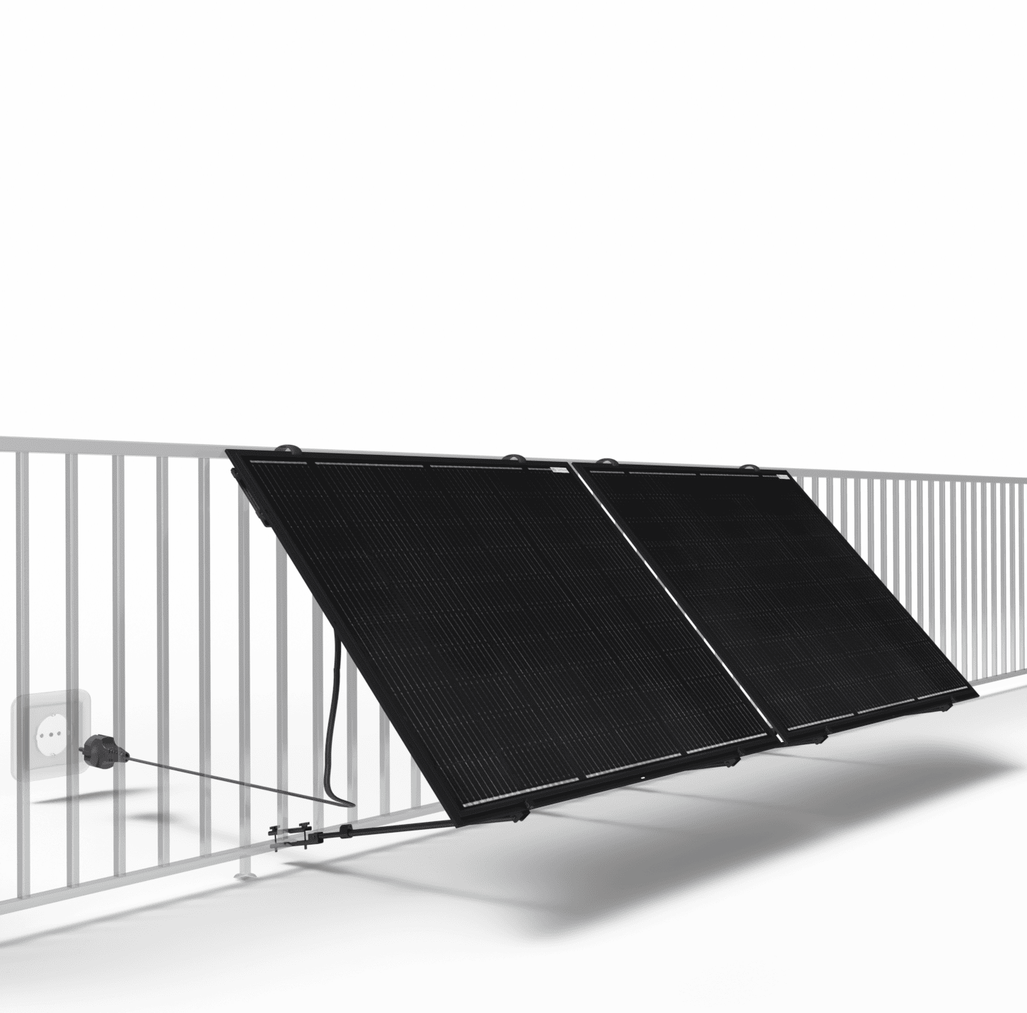 Deux panneaux solaires noirs inclinés fixés sur une rambarde blanche avec un câble relié à une prise électrique, sur fond blanc.