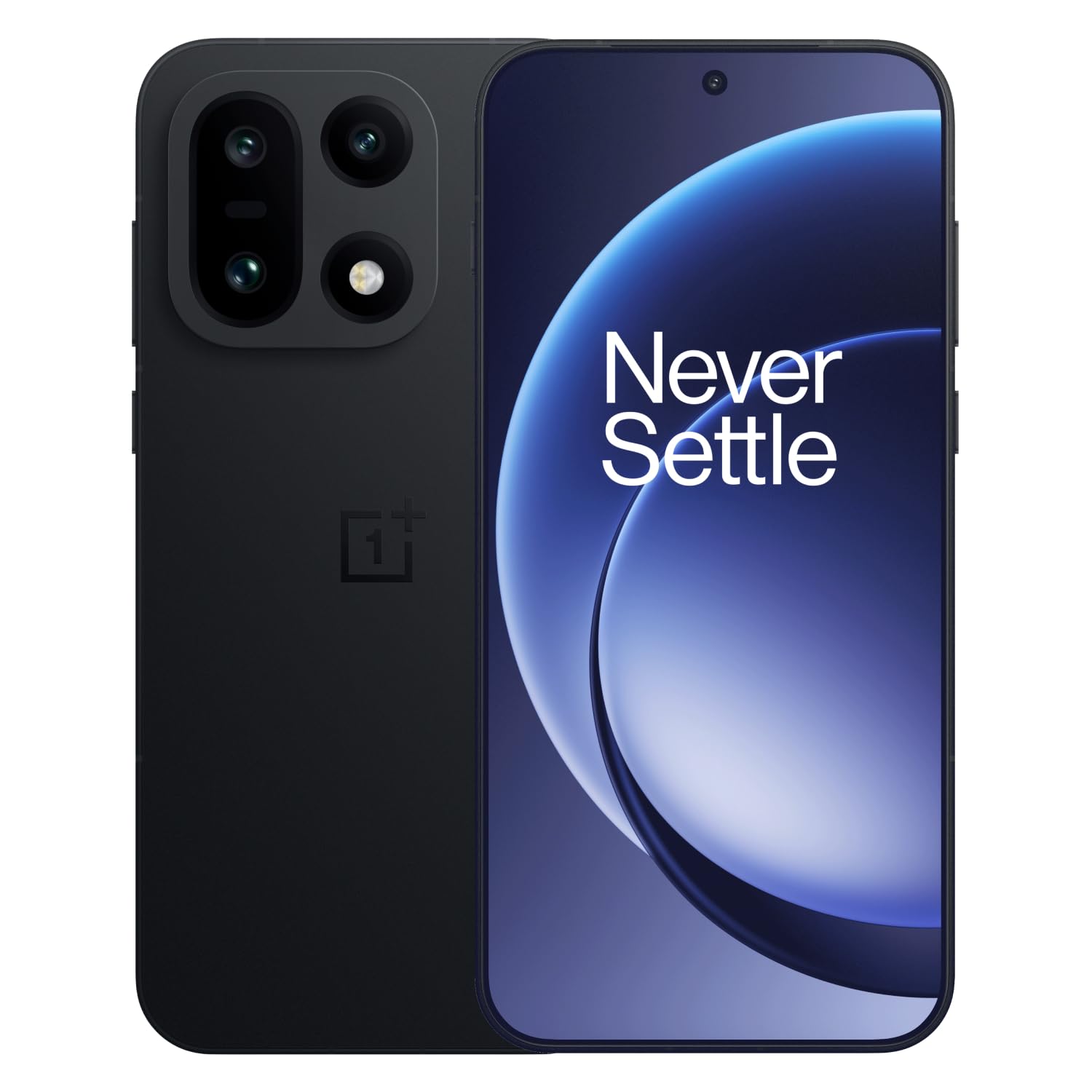 Un smartphone noir est montré de face avec l’écran allumé affichant le texte « Never Settle » et de dos avec le logo OnePlus et son bloc photo.