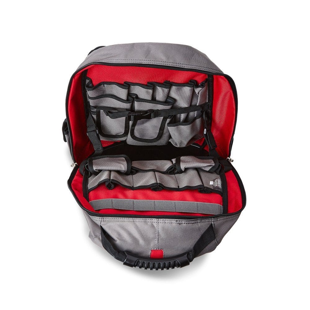 Sac à dos C.K Magma Technician’s Rucksack Plus fermé, avec ses sangles et sa structure verticale