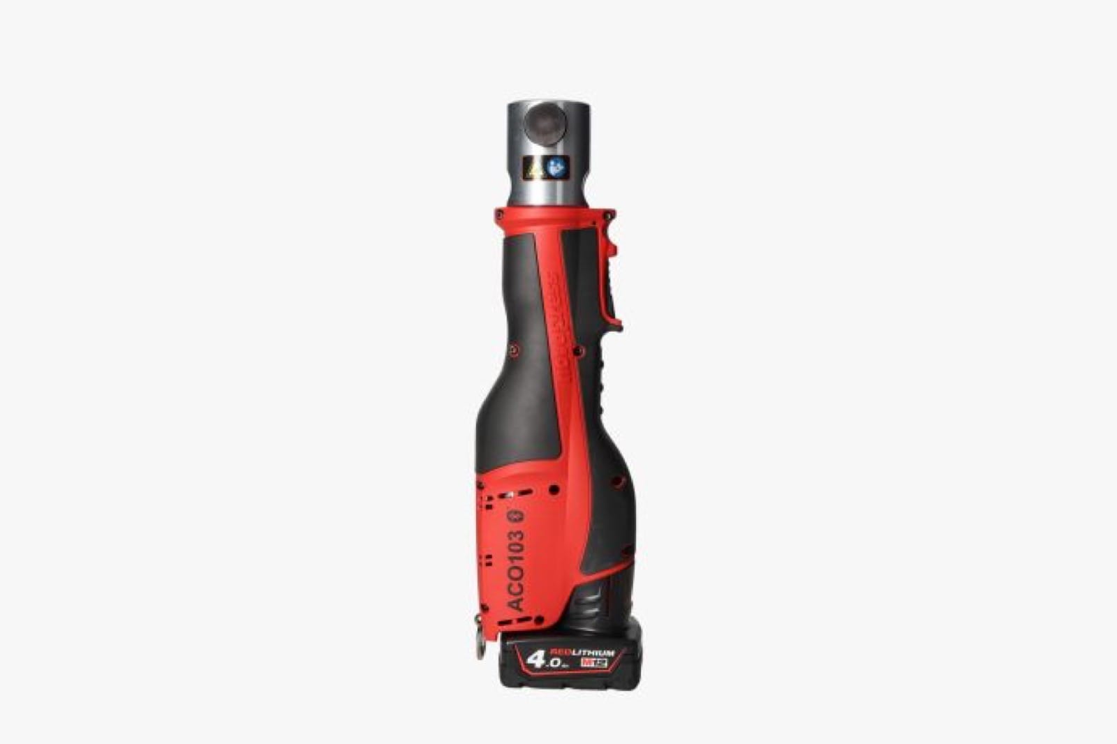 Sertisseuse Novopress ACO103 rouge et noire équipée d'une batterie Milwaukee M12 RedLithium 4,0 Ah