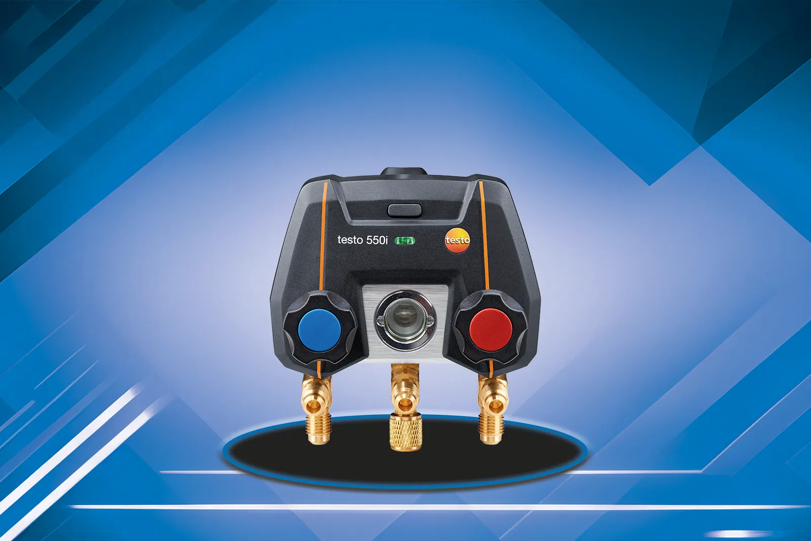 Manifold numérique Testo 550i présenté avec ses raccordements