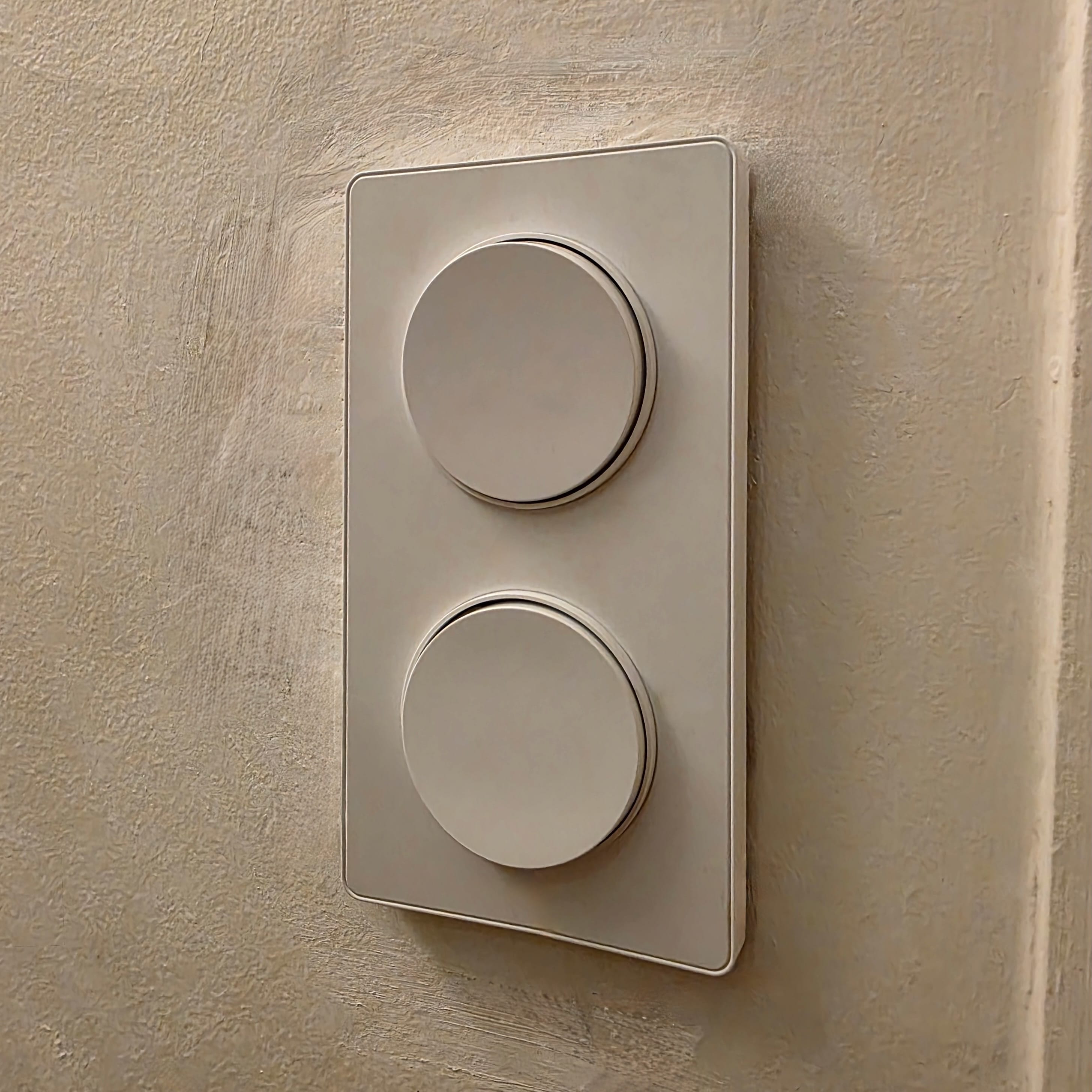 Close-up double interrupteur Schneider Odace blanc